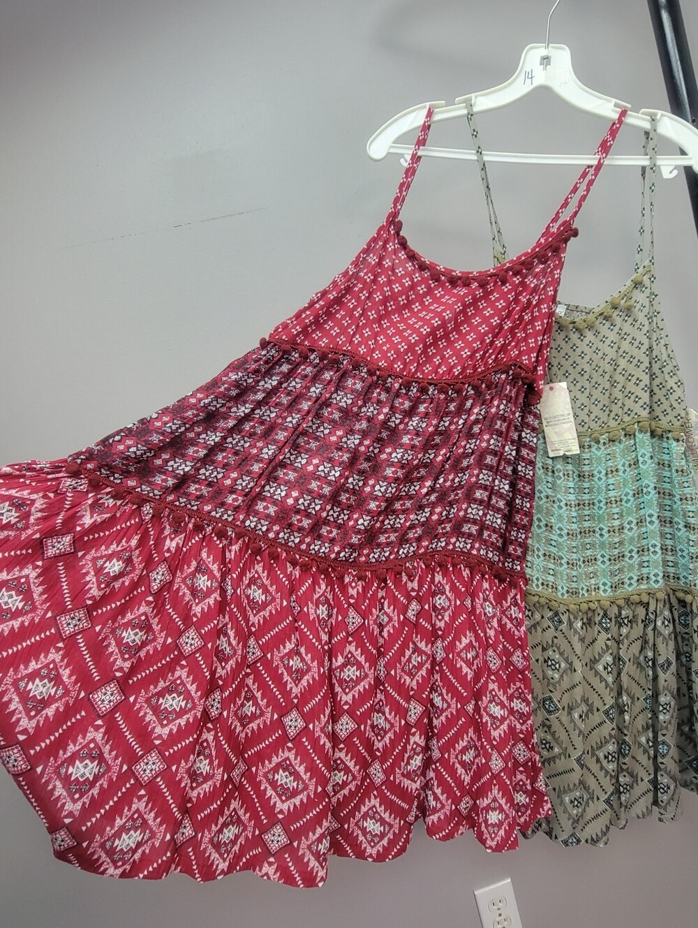 Wallflower Tribal Red, Mint Beige Boho Mini Lightweight Dress Straps Pompom Sz M